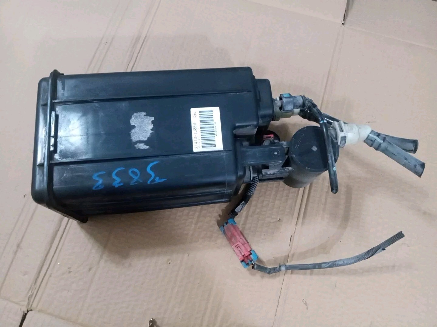 2010-2012 HYUNDAI SANTA FE, 2011-13 KIA SERENTO FUEL VAPOR EMISSIONS 31410-1U000