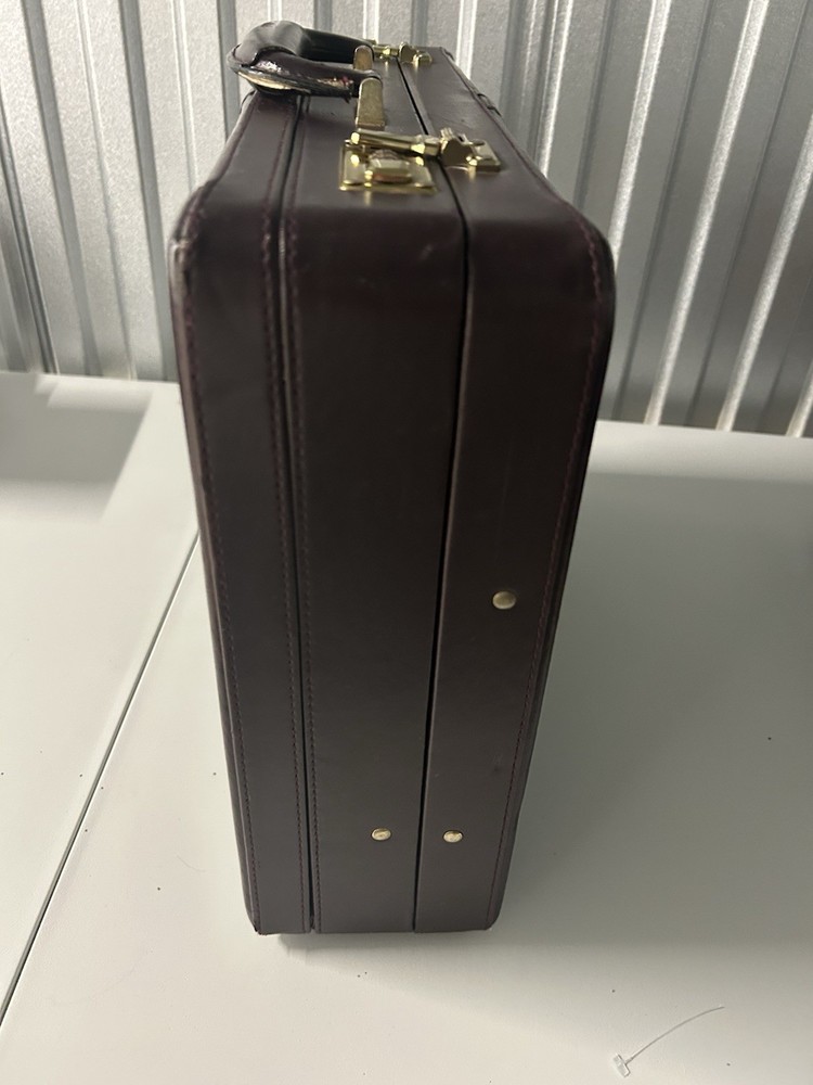 Heritage Burgundy Expandable Leather Attache Locking Combination Briefcase