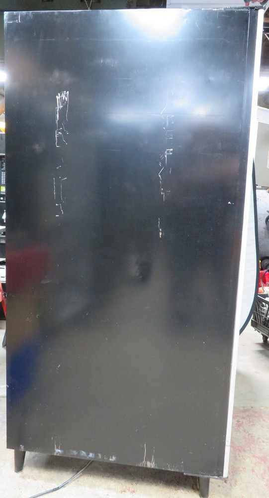 Automatic Products Model 6000 Snack Vending Machine