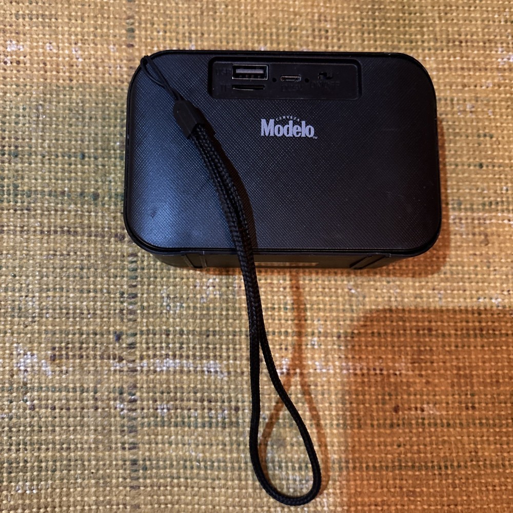 Modelo True Wireless Bluetooth Speaker Bluetooth Speaker