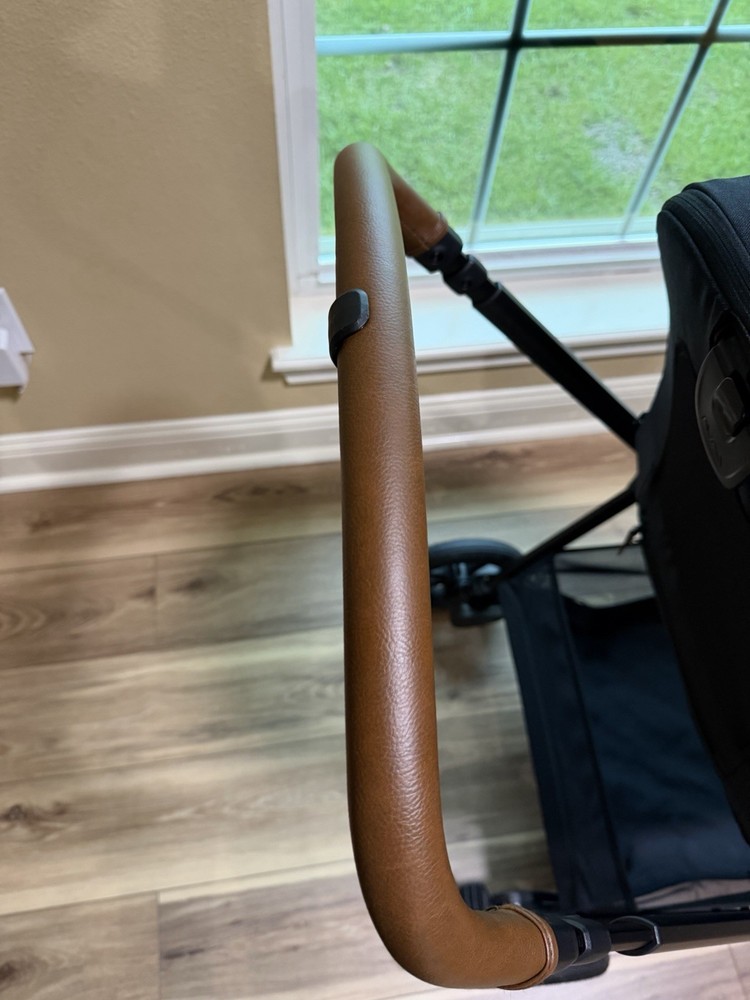 Nuna Triv next Stroller