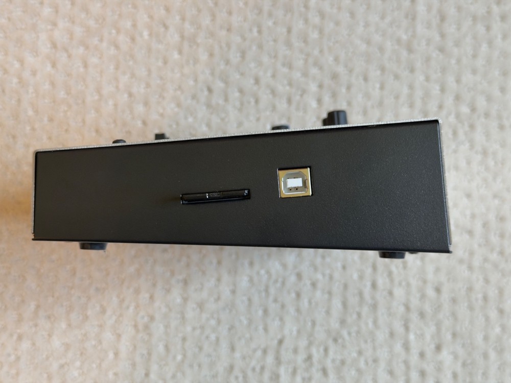 [BNIB] EHX 45000 Multi-Track Looper & Foot Controller Bundle - Mint / Boxed