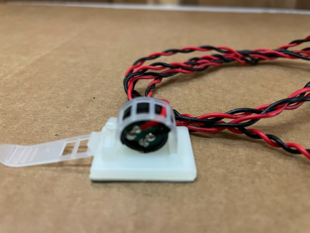 Computer Mainboard/motherboard speaker w/ connector & adhesive backed hold down