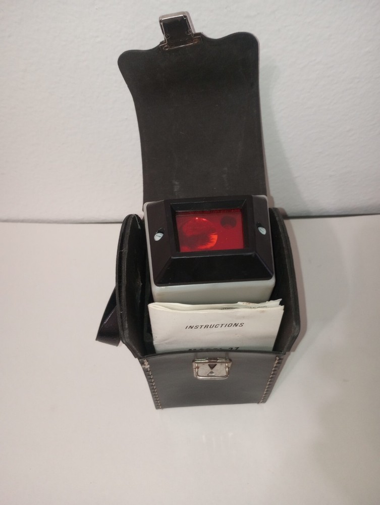 Metron Industries Model 27 Tachometer With Case And Instructions