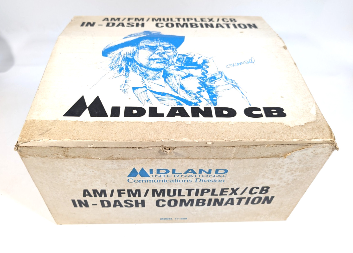 Midland 1977 AM/FM CB Radio In-Dash Combination w Wiring CW McCall Vintage