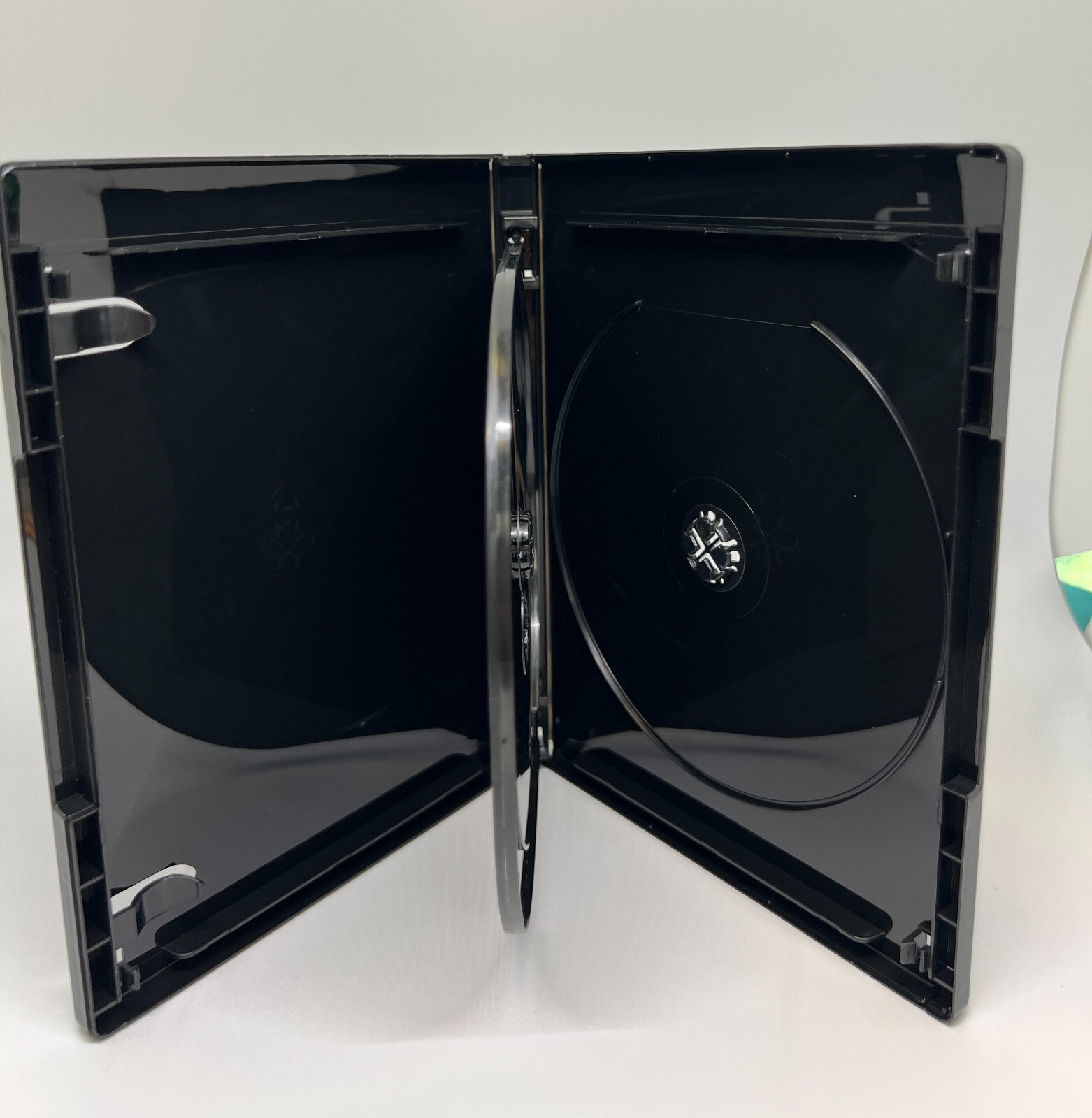 NEW! 10 14MM 4K ULTRA HD 3 - BLURAY CASE, DVD CASE WITH CLIPS, BLACK, QJ300