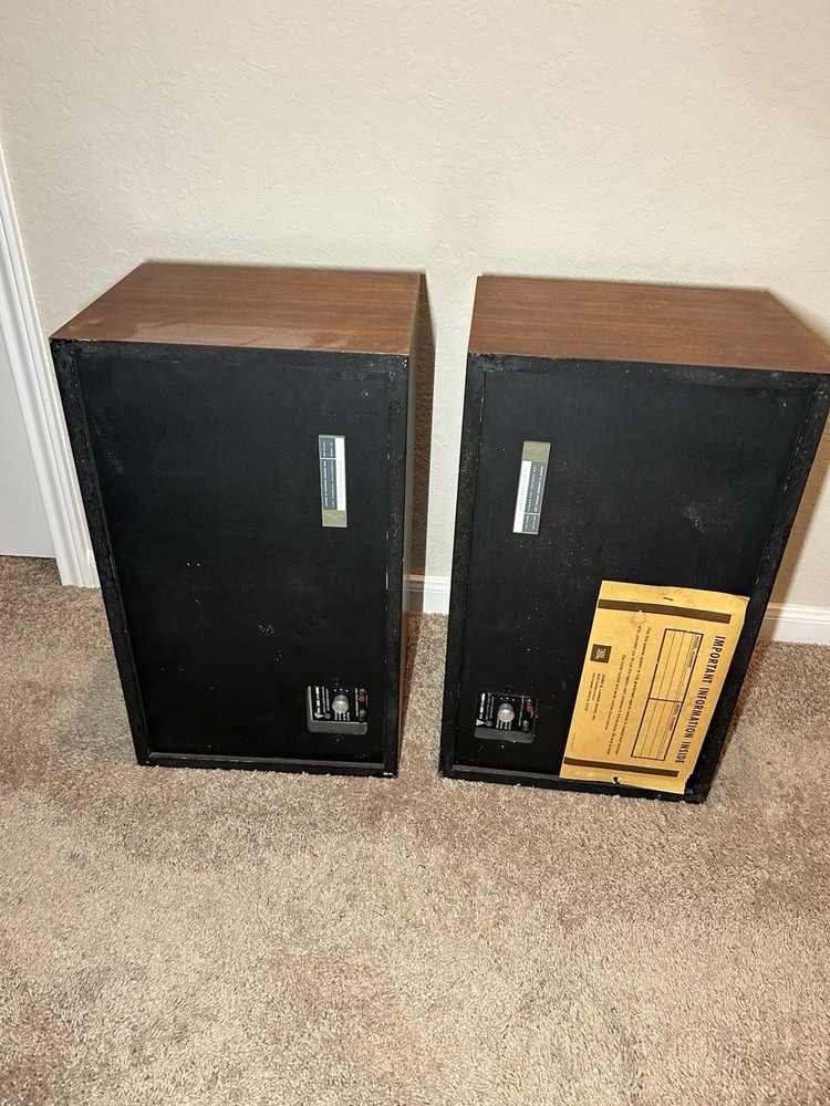 JBL Lancer 99 Audiophile Speakers