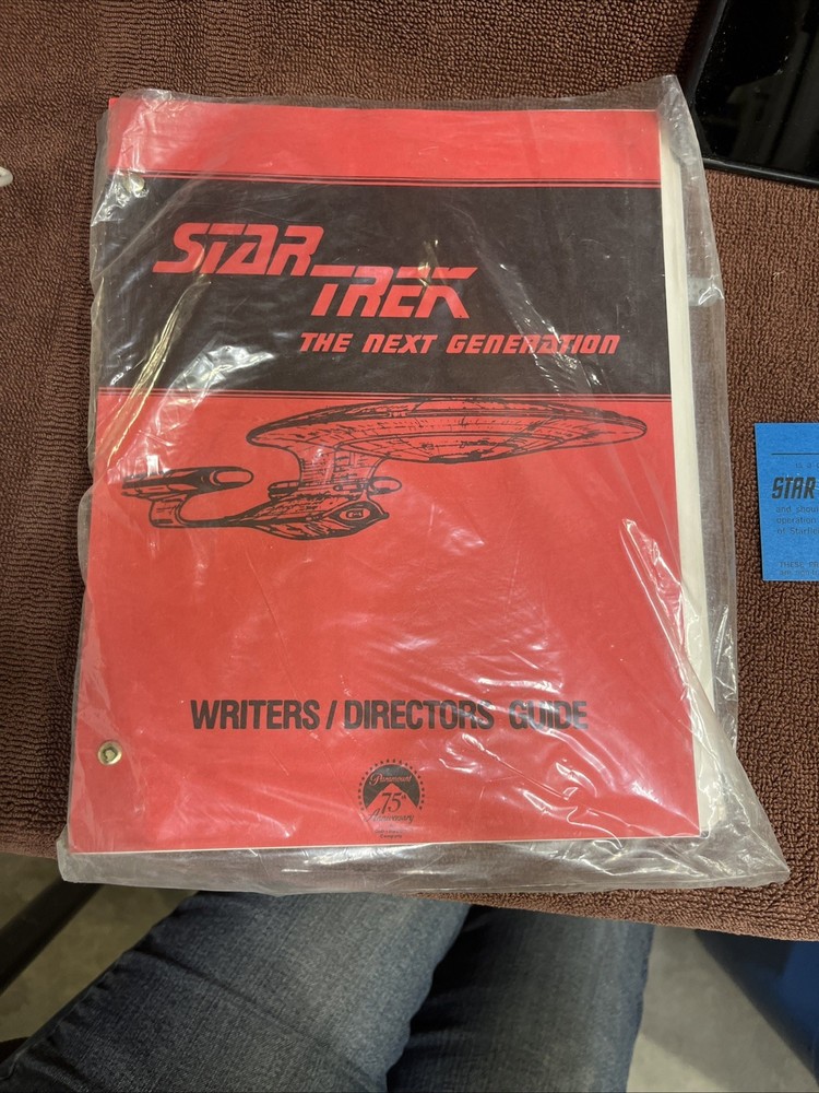 Star Trek The Next Generation Writer/Director's Guide -