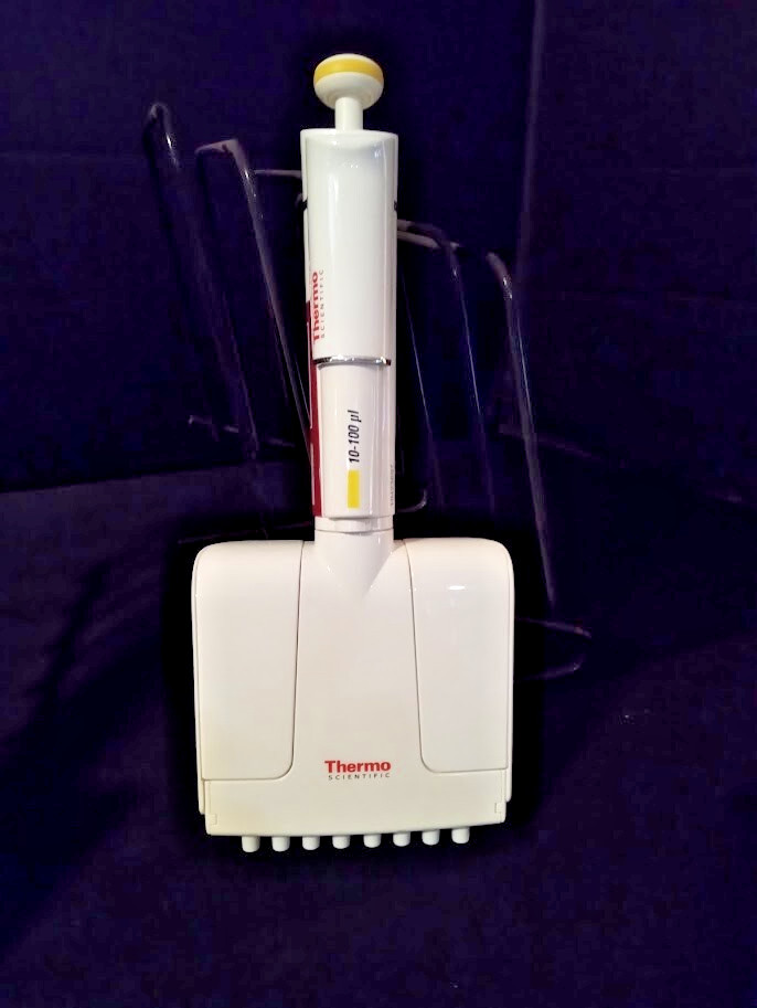 Multichannel Pipette (8)  Variable Volume 10-100uL - Thermo Scientific