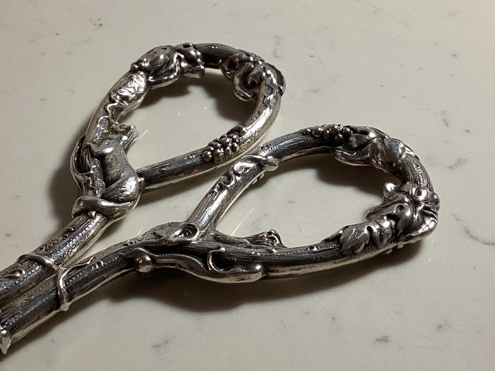 ANTIQUE INCREDABLE AUTHENTIC SIGNED STERLING SILVER REPOUSE SCISSORS NO RES