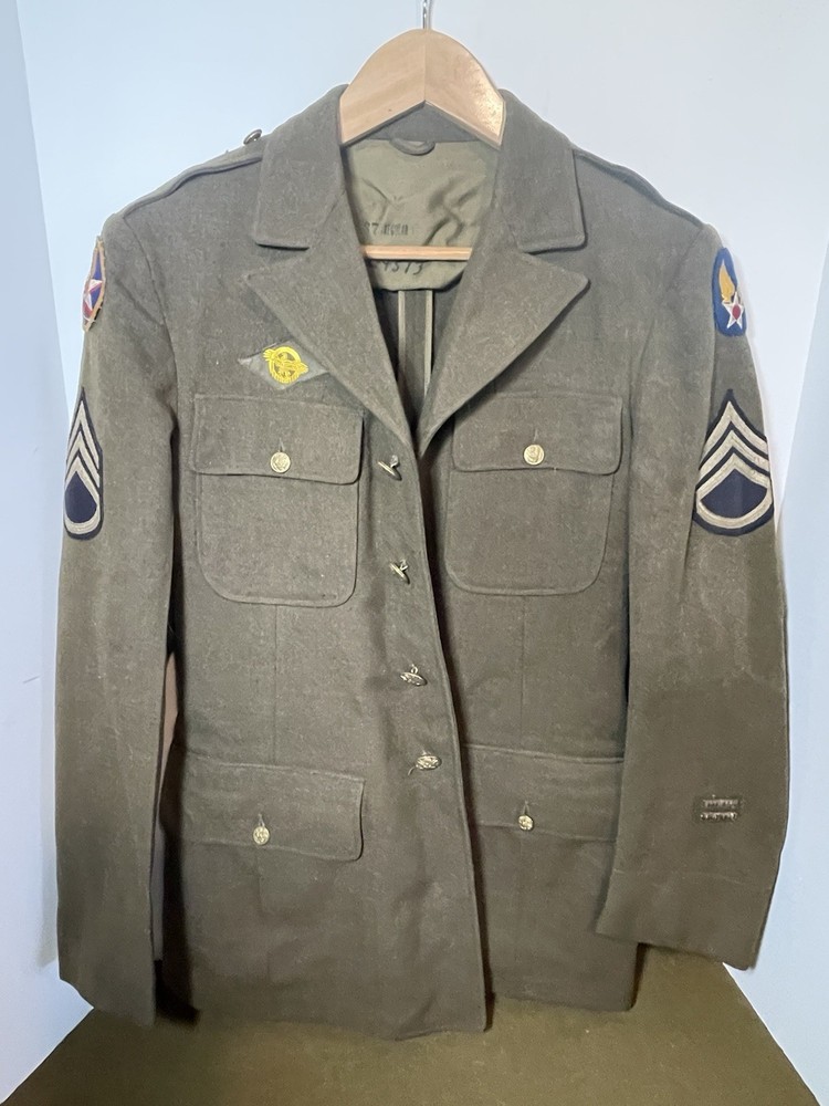WW2 US Army Four Pocket Uniform Jacket  7th Air Force Patch Laundy Number