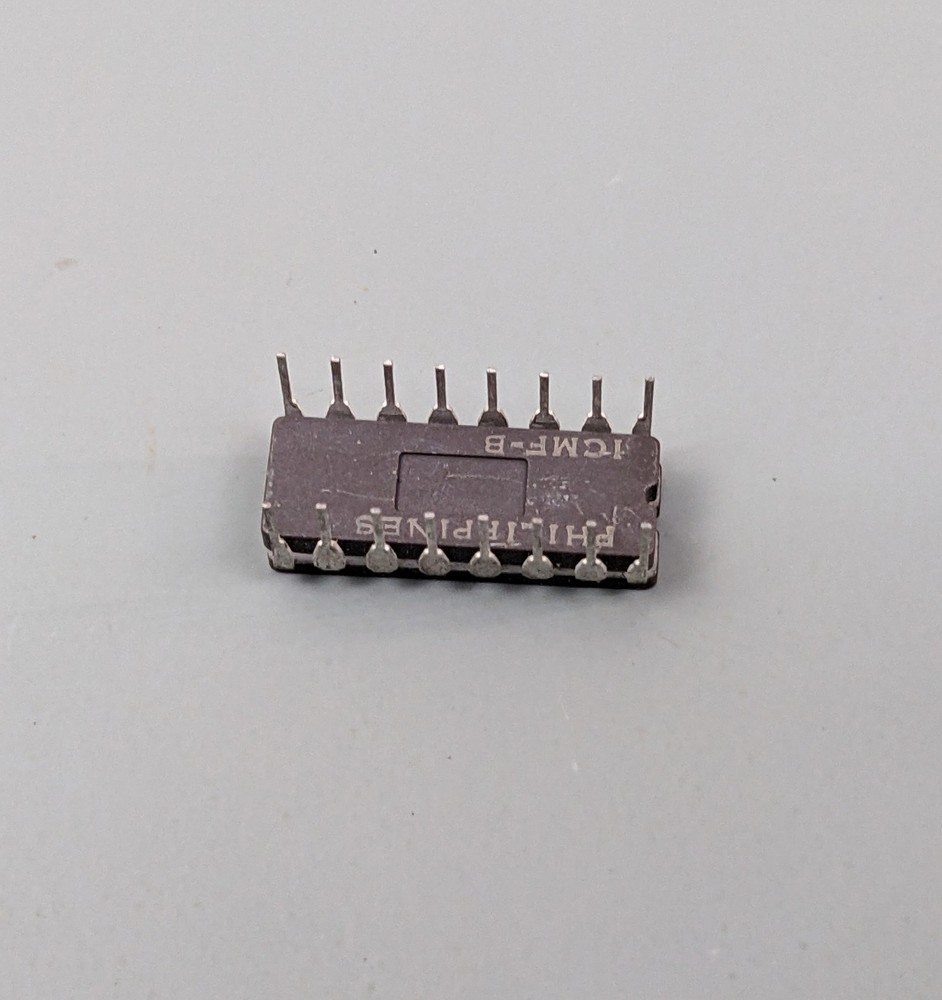 (2) Siliconix DG309AK 4 Circuit Analog Switch ICs, CMOS