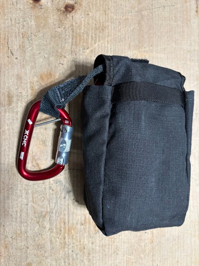 CMC Rescue Levr Fire Escape System w/hook, descender, carabiner, rope + bag NEW