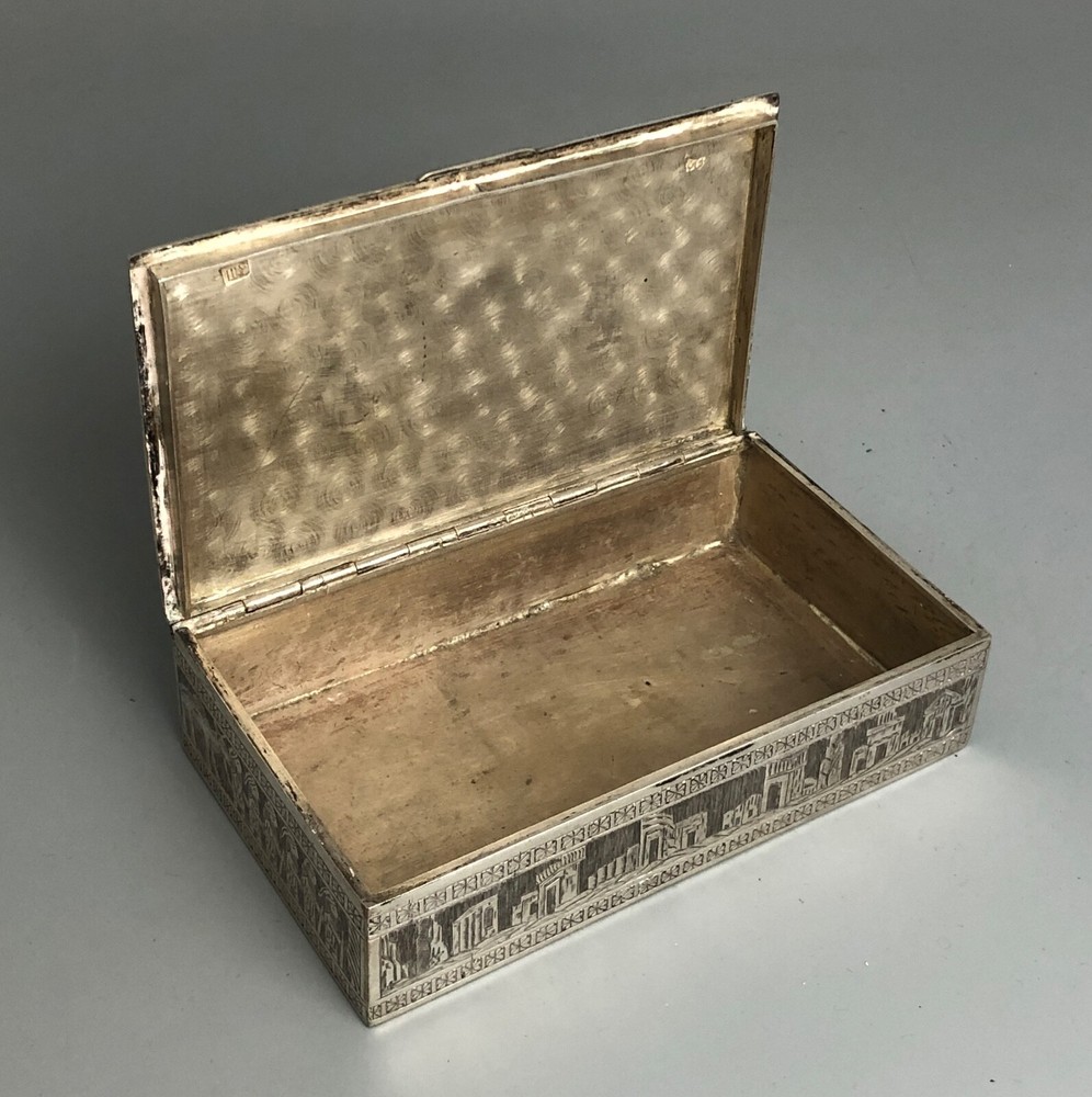 Antique Eastern Solid Silver Cigarette Box 309g BLZX