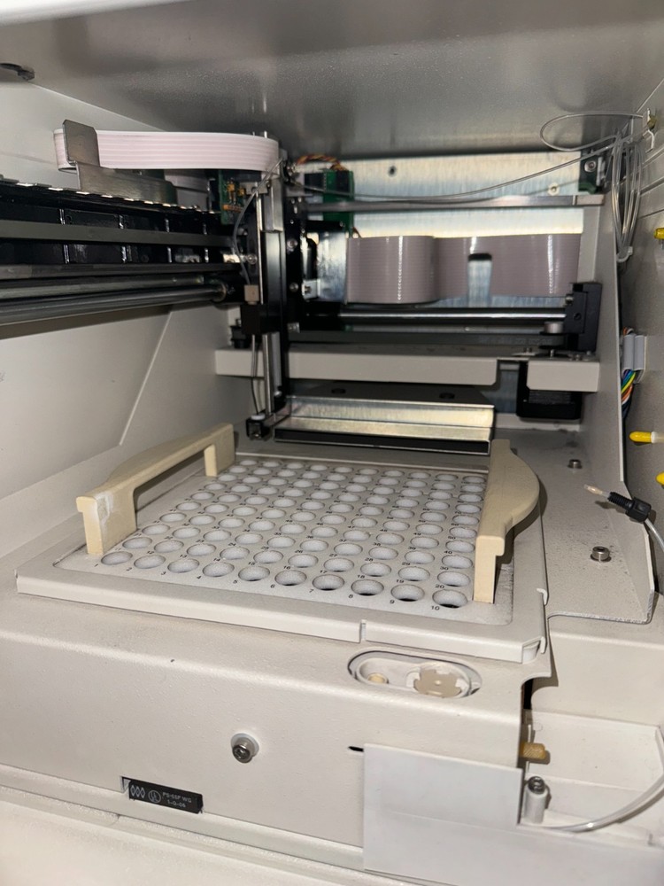 Thermo Dionex ICS-2000 Ion Chromatography Analyzer with Autosampler AS #17406