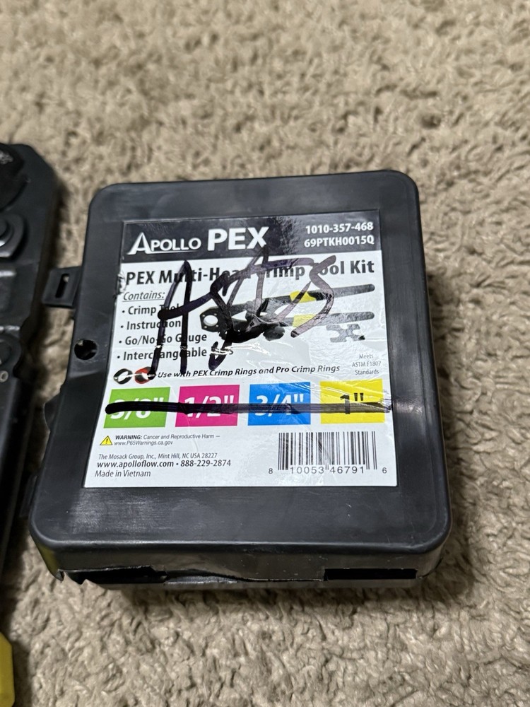 Apollo PEX-B Crimp Tool Kit "MSISING DIFFERENT CRIMP RING SIZES. TOOL ONLY WORKS