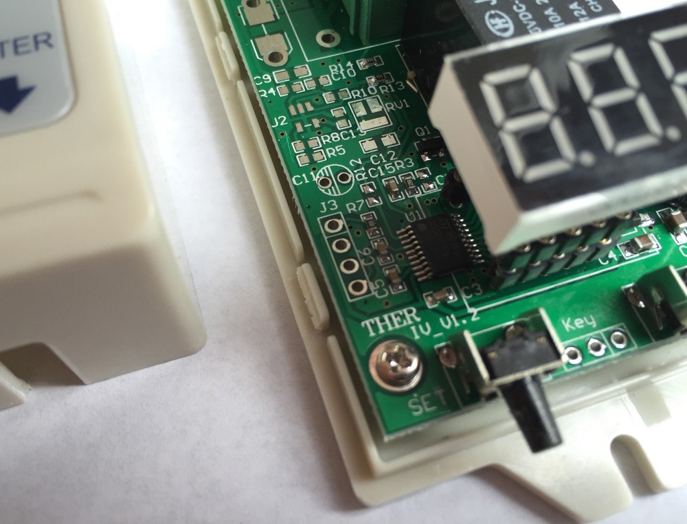 24 Volt BRAIN ONLY Solar Panel / Wind Battery Charge Controller / Regulator G4A