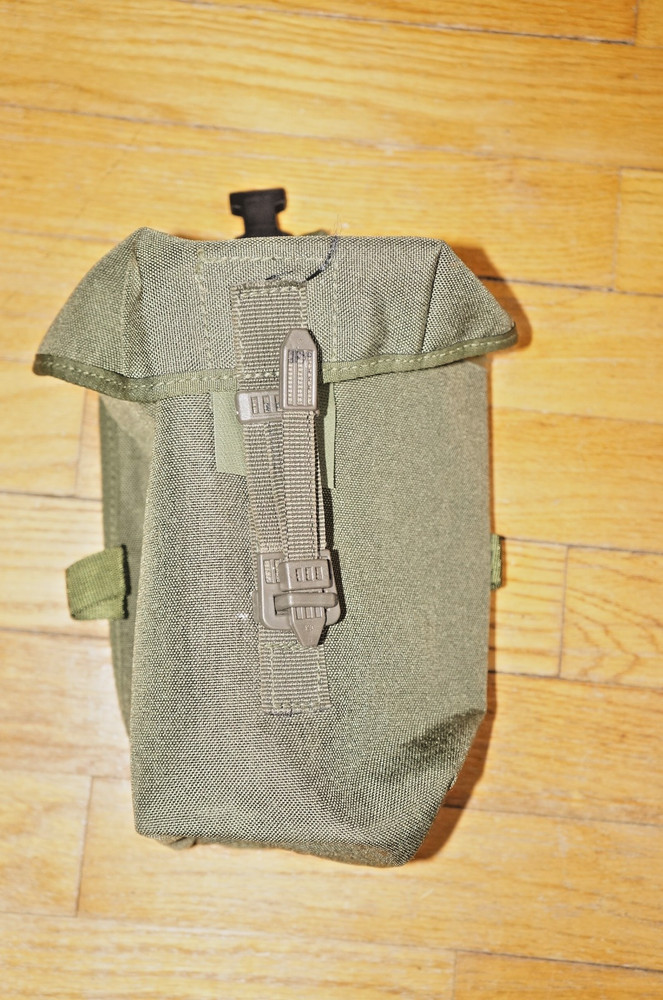 1991 ISSUE british army PLCE irr og green WEBBING utility commander bottle POUCH