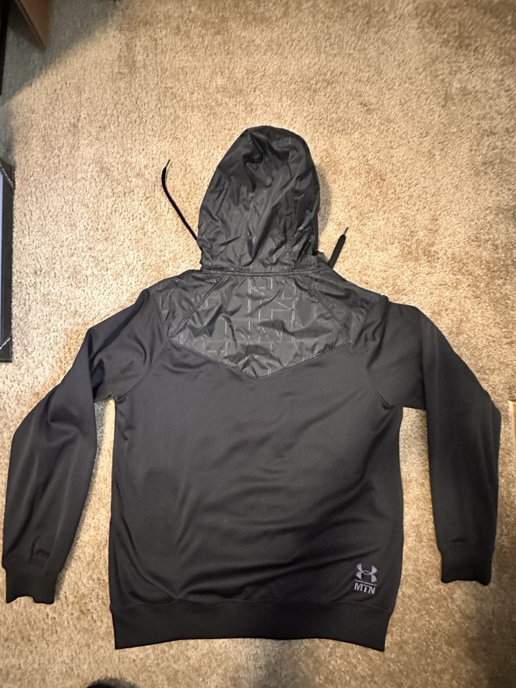 Large Under Armor quarantine Men’s Jacket
