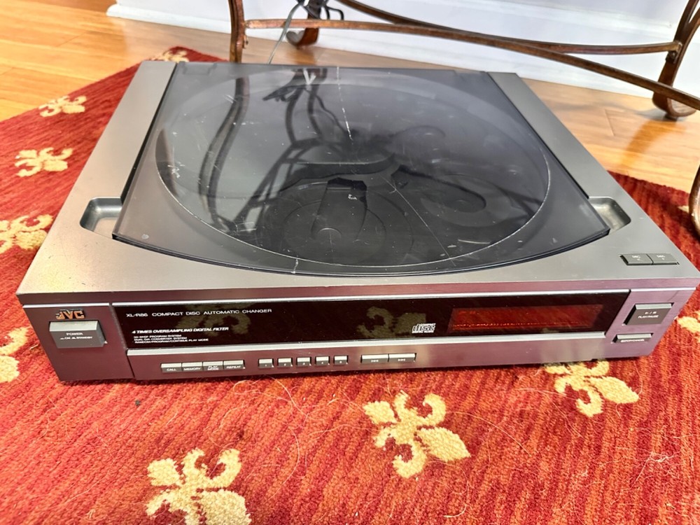 JVC XL-R86BK 5 CD Disc Player - Top Loading
