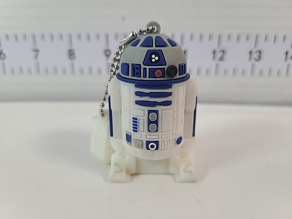 eKids R2-D2 16GB Flash Drive