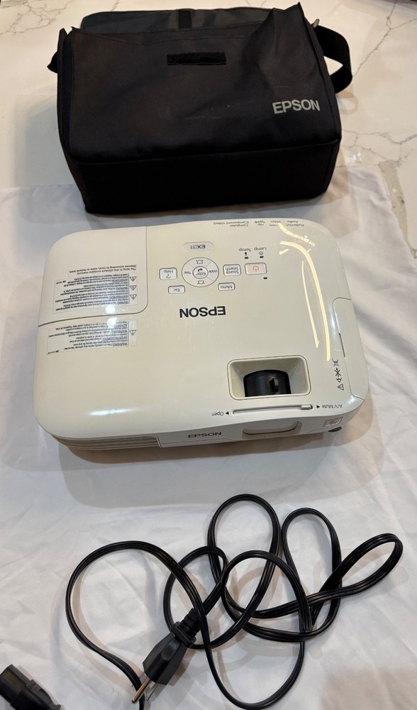 Epson LCD EX31 H309A Multimedia Projector | Used