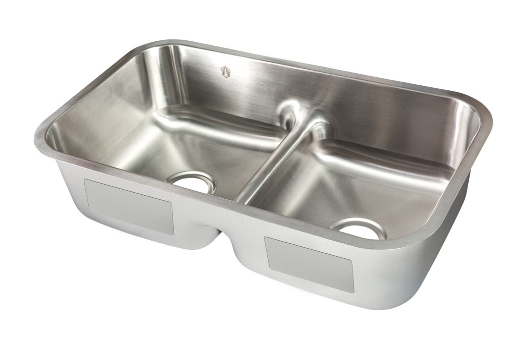 32" L x 19" W Equal Double Bowl Rectangular Undermount Kitchen Sink with Grid