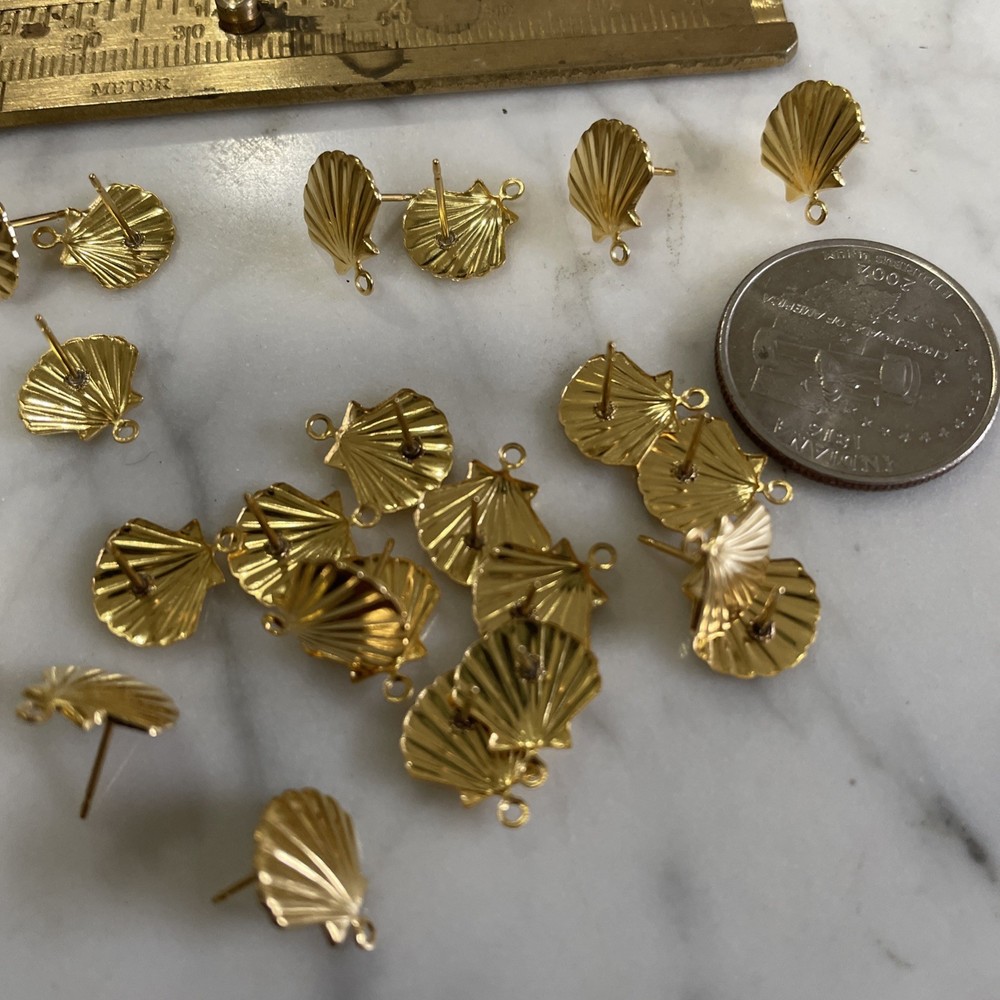 72 Vintage Gold Plated Scallop Shell Post Earrings With Drop Loop