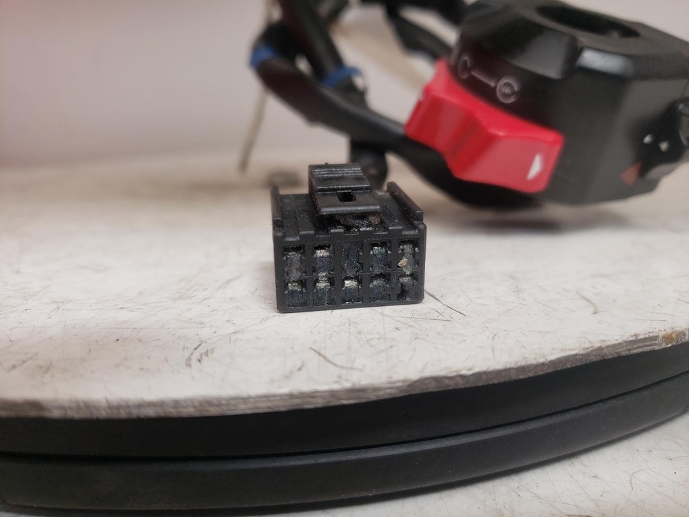 YAMAHA TRACER 700 2020 RIGHT SIDE SWITCH GEAR