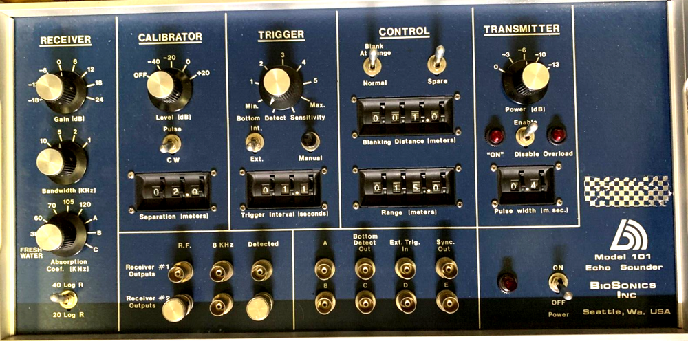 Biosonics model 101 sonar DEEP WATER echo sounder receiver, locking hard case
