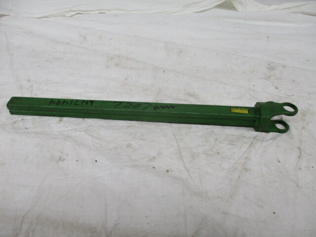 John Deere Yoke (AN71494)