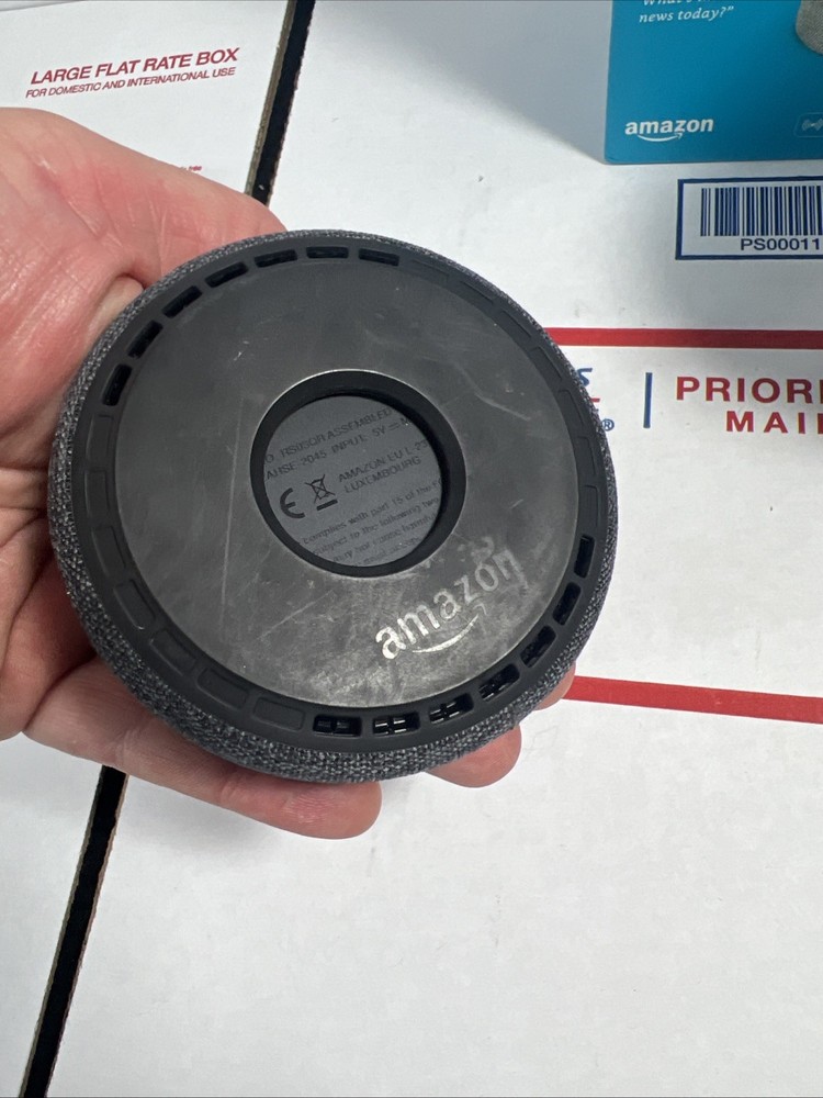 Amazon Echo (2nd Gen) Smart Speaker + Echo Dot (2nd Gen ) - SAME DAY - WARRANTY