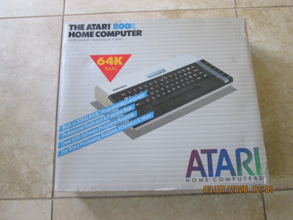 Atari 800XL Computer CIB