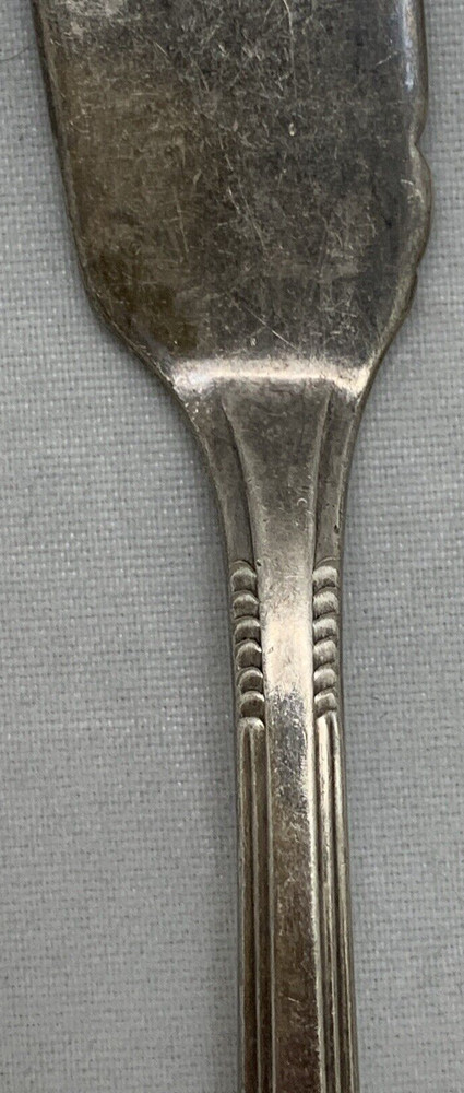 Oneida Community Butter Knife Silver Silverplate Flatware Tudor Plate Fortune