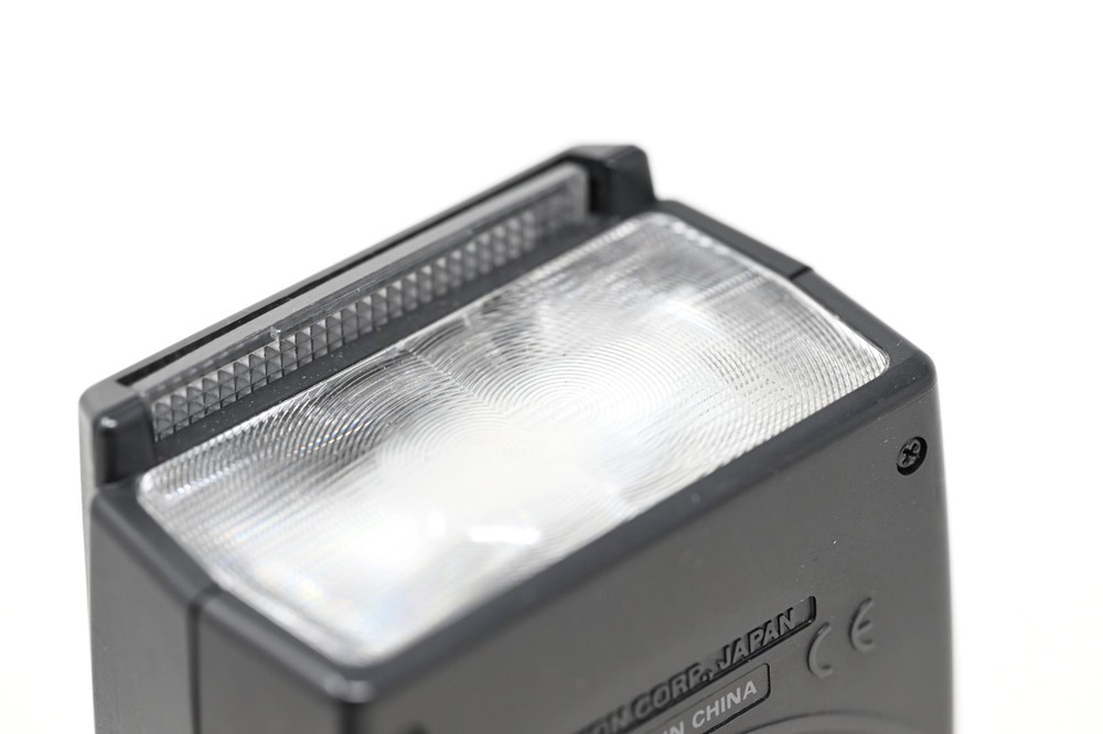 Nikon Speedlight SB-600 Shoe Mount Flash #B15