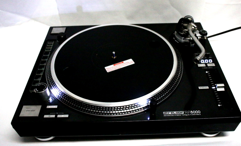 Reloop RP8000 DJ Turntable Upper Torque advanced Hybrid turntable