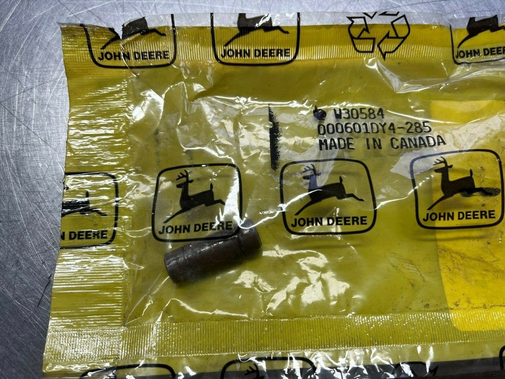 W30584 Genuine OEM John Deere PIN