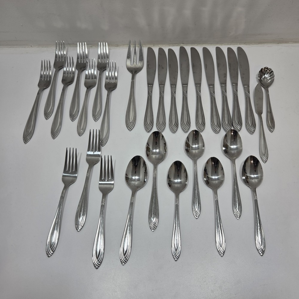 29pcs Oneida Windward 18/0 Stainless Flatware