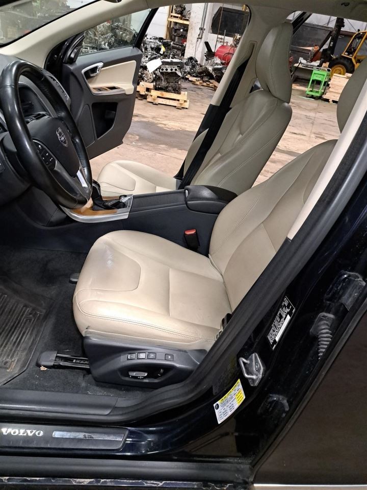 2016 Xc60 Camera/Projector Sku#4417693
