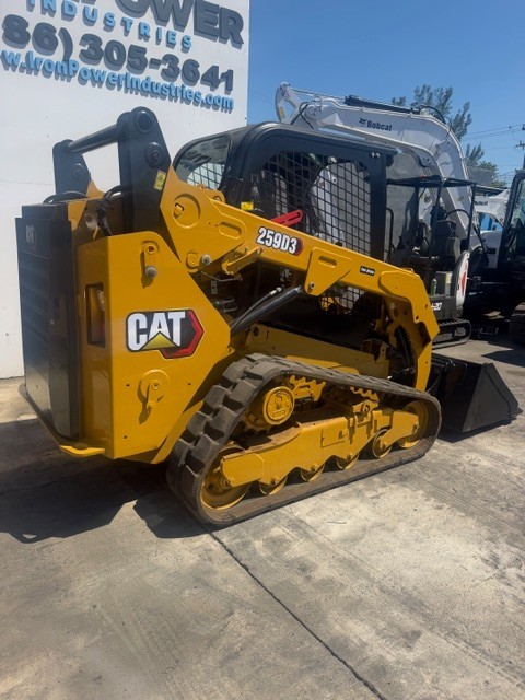 2020 Caterpillar 259D3 Compact Track Loader – Open Cab, Low Hours