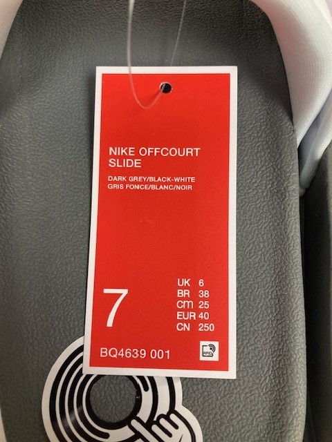 Nike Offcourt Slide Sandals, Men’s Comfort Slip-On Shoes, Black/White BQ4639-001