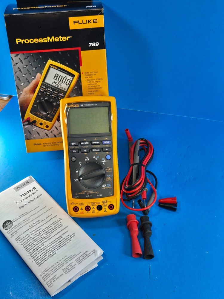 Fluke 789 Processmeter NEW