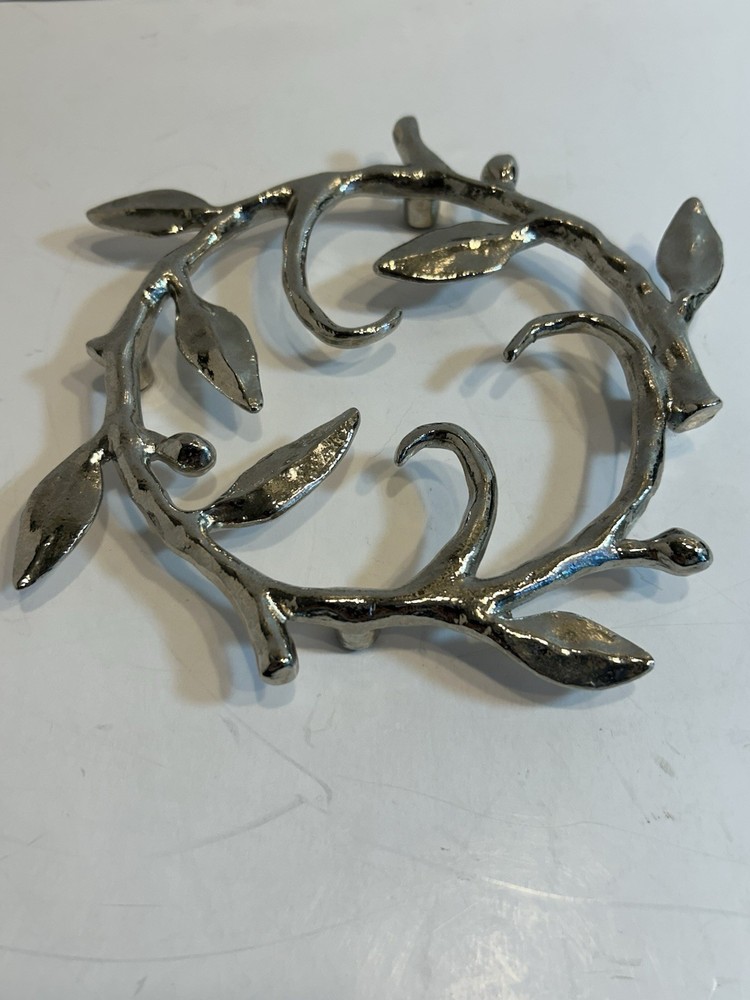 Michael Aram Leaf Vine Collection Silver Plated Trivet Skid Resistant Bottom