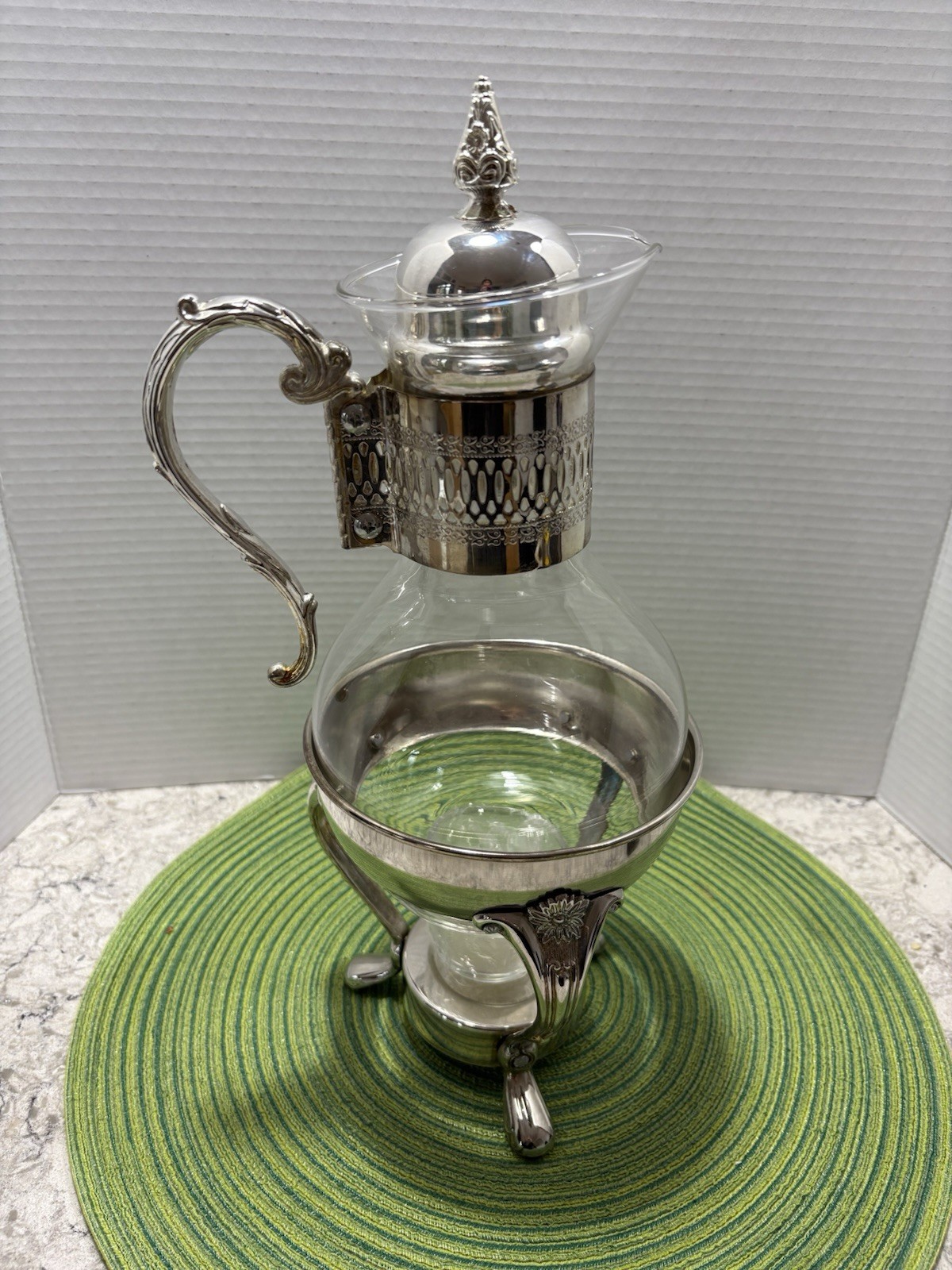 Silverplated COFFEE CARAFE Footed 8 C Vintage 1991 Intl. Silver Co. NEW OPEN BOX