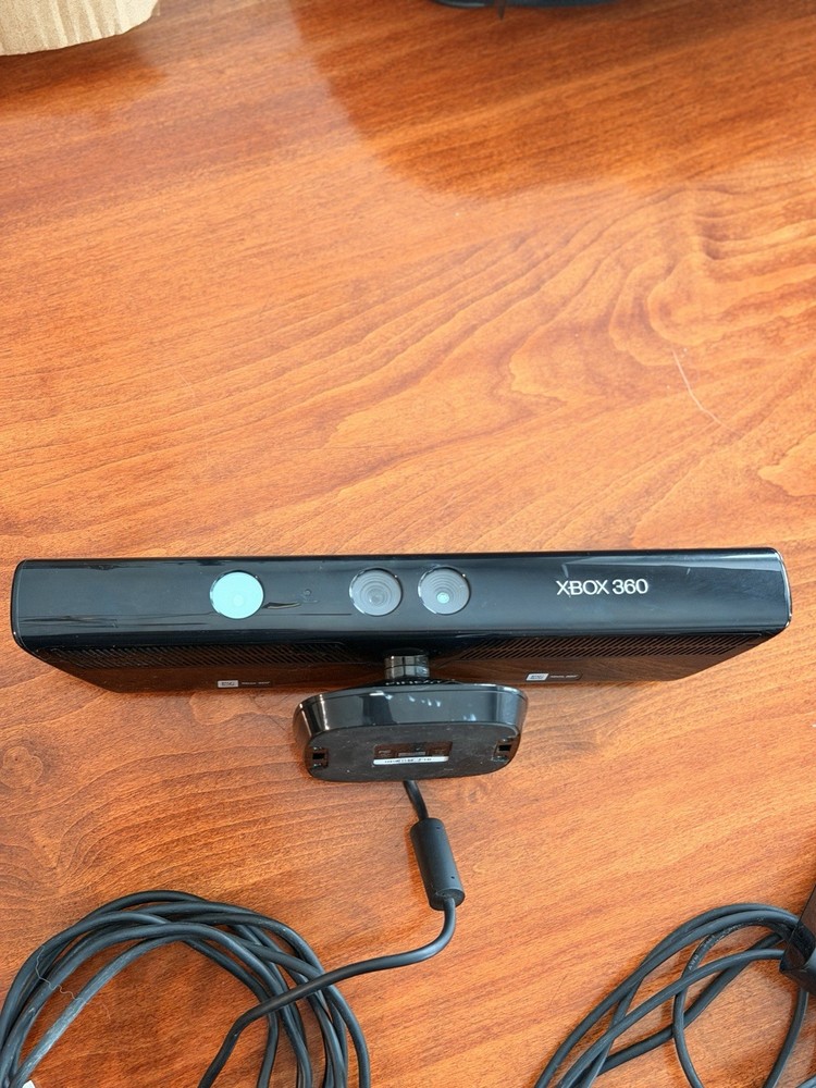 Microsoft Xbox 360 Kinect Motion Sensor Camera Black USB 6ft Cable