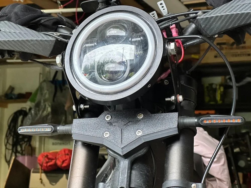 Talaria Sting Front Blinker Bracket