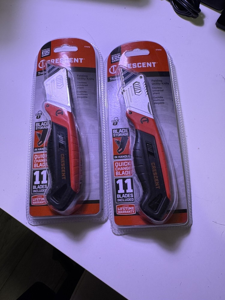 Crescent Folding Utility Knife CTKF2 With Blades-2 Pack