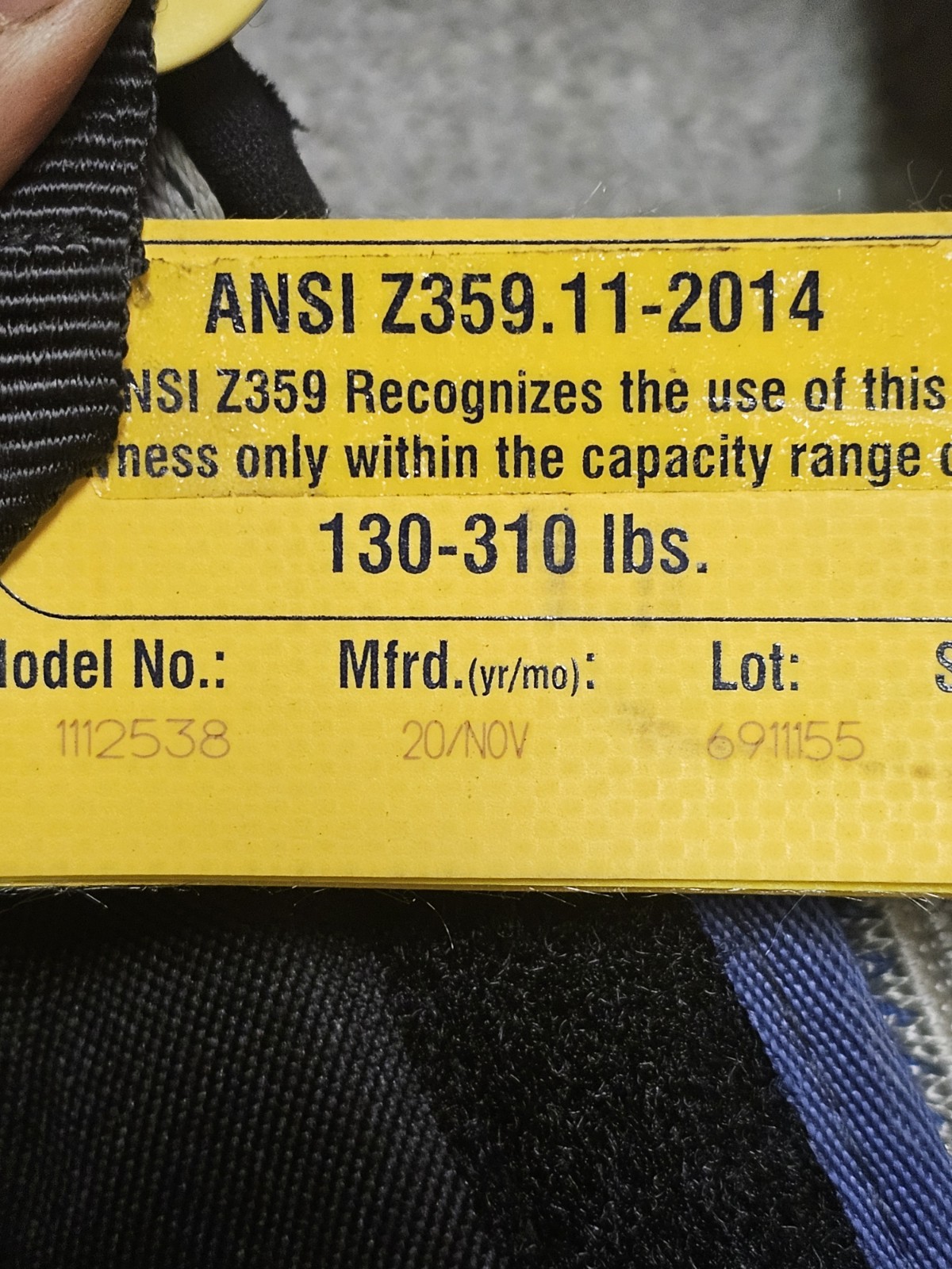3M DBI-SALA EXOFIT STRATA XL FULL BODY HARNESS FALL PROTECTION XL BELT 1112538