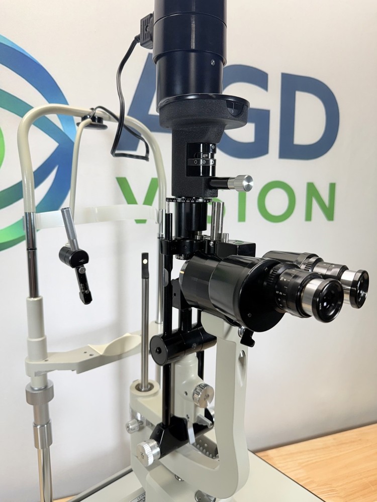 Topcon SL-3E Slit Lamp