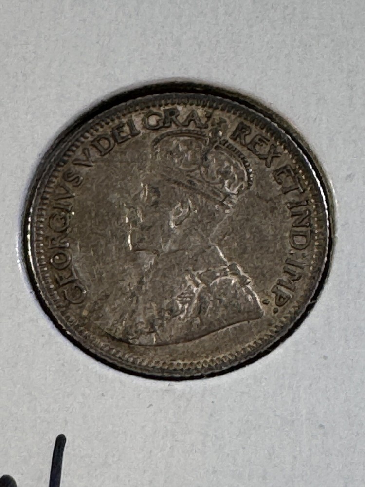 1936 Canada 10 Cents Silver Coin Cleaned